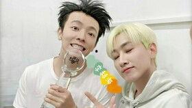 八卦娱乐吃瓜讨论,揭秘明星幕后故事，吃瓜群众热议不断